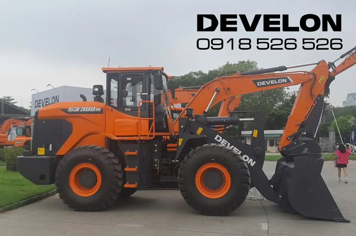Máy Xúc Develon SD300N