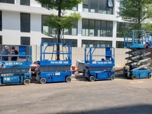 Xe nâng người cắt kéo Genie GS-3246 được thuê nhiều nhất Việt Nam